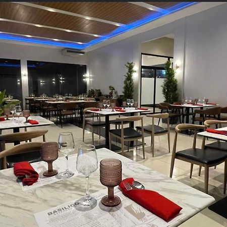 Luisita Central Park Hotel Tarlac City Екстериор снимка