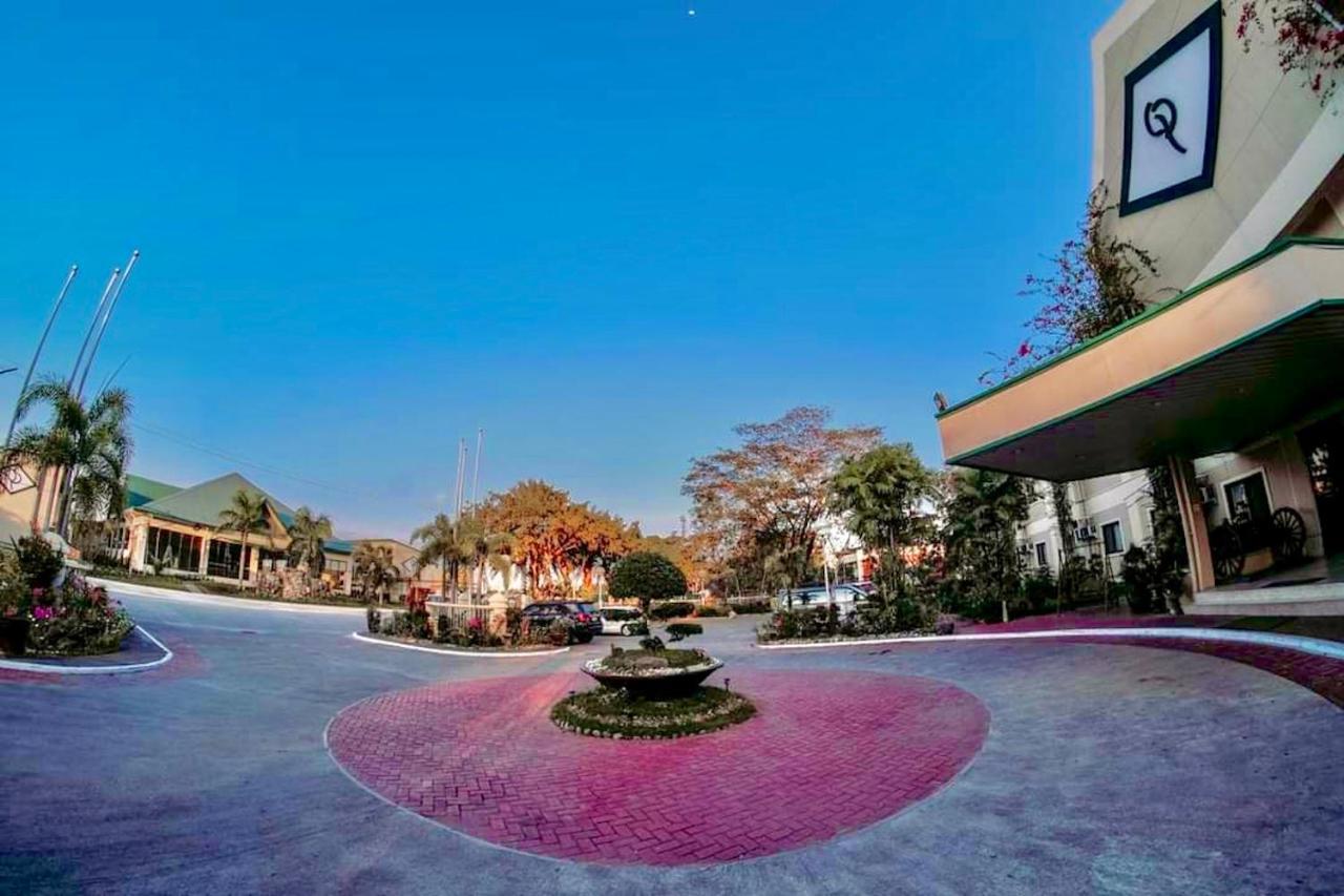 Luisita Central Park Hotel Tarlac City Екстериор снимка