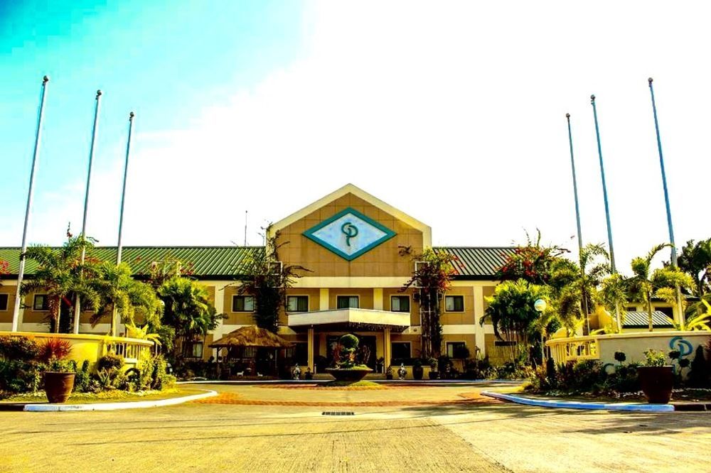 Luisita Central Park Hotel Tarlac City Екстериор снимка